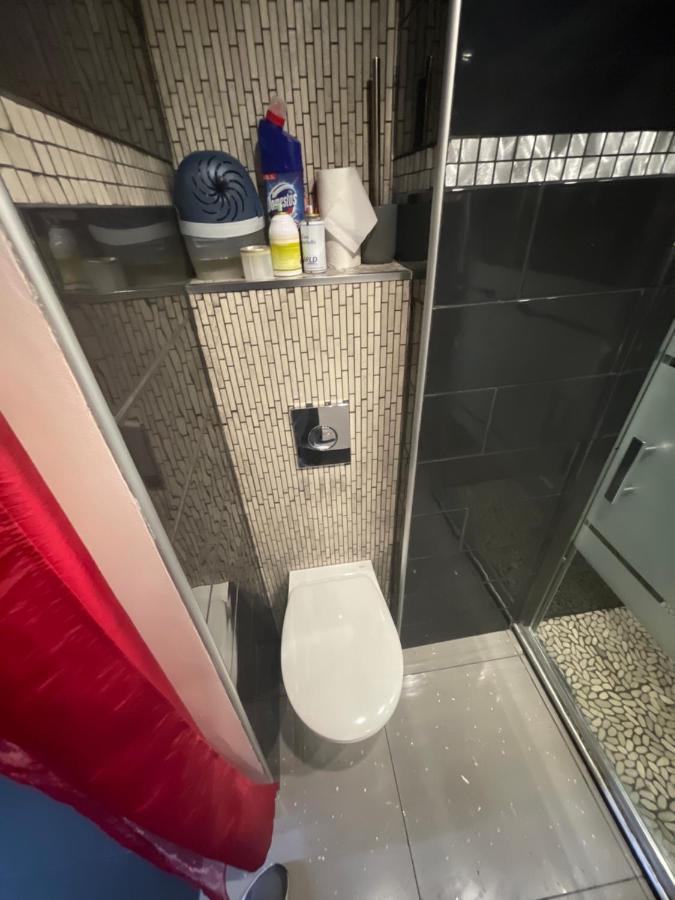 Zekri Apartment ลิวรี-การ์กอง ภายนอก รูปภาพ
